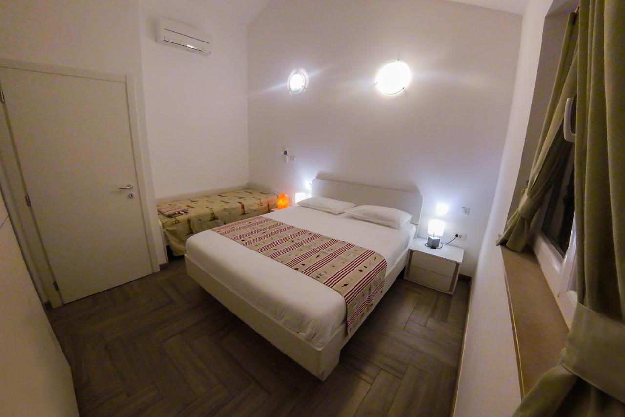 Wabi Sabi Resort & Apartments Brzac Ngoại thất bức ảnh
